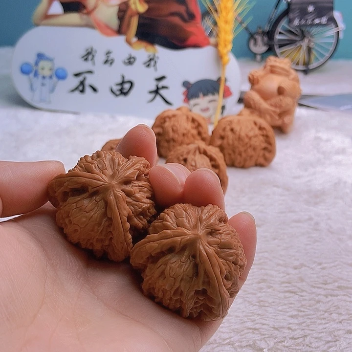 把件文玩核桃杰*三棱