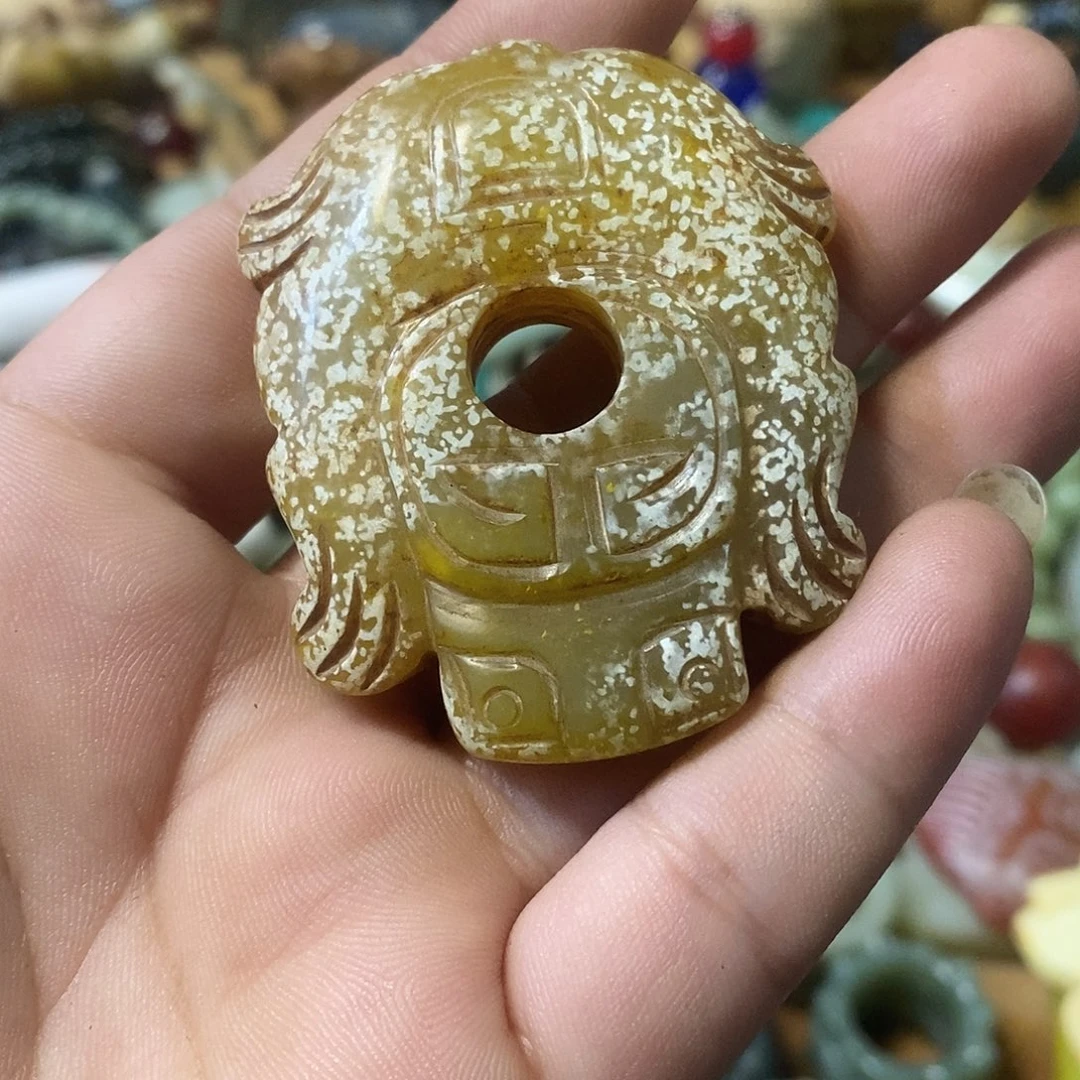和田玉（糖玉）未镶嵌挂件