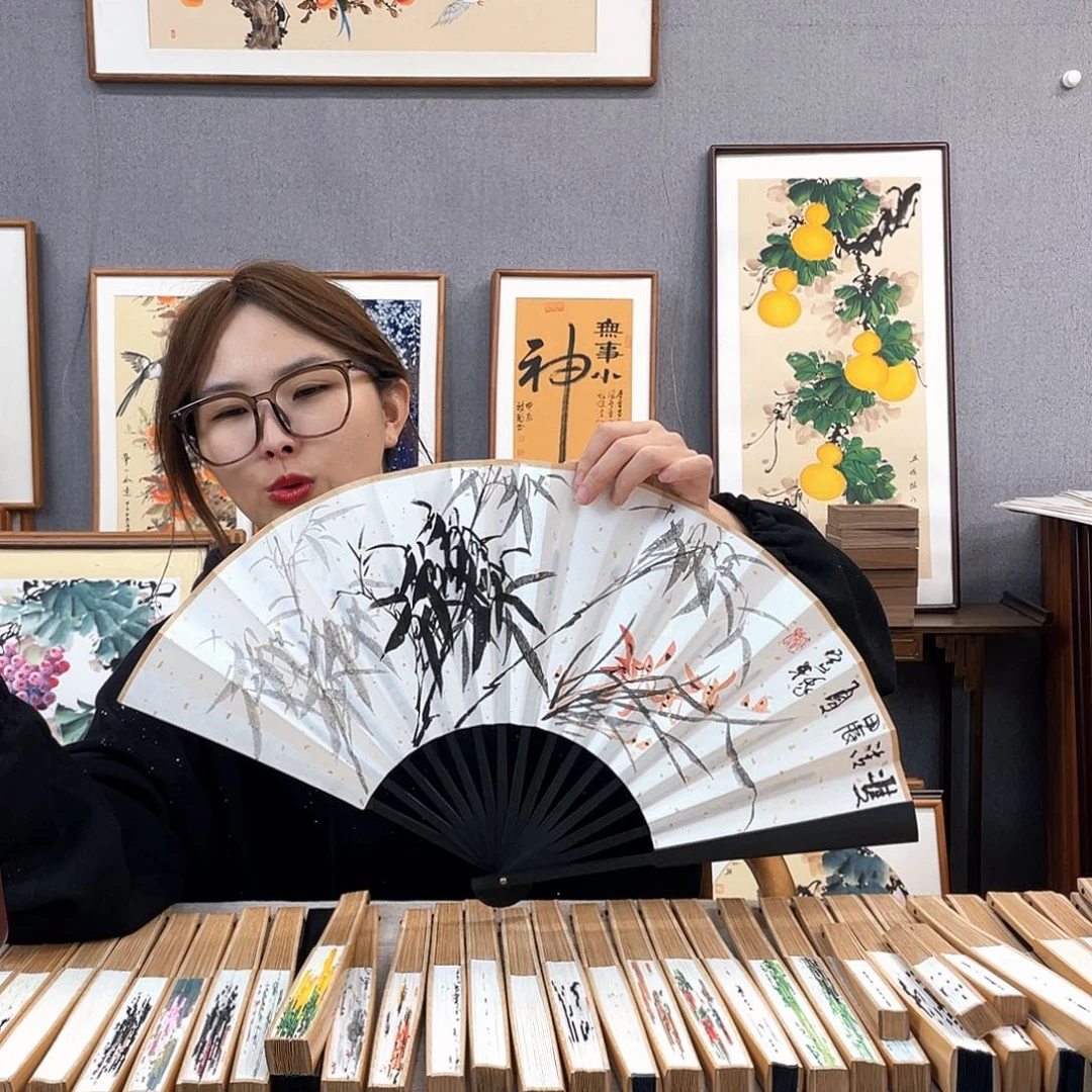 国画福利折扇带中玉扇骨（默认粘好发出）