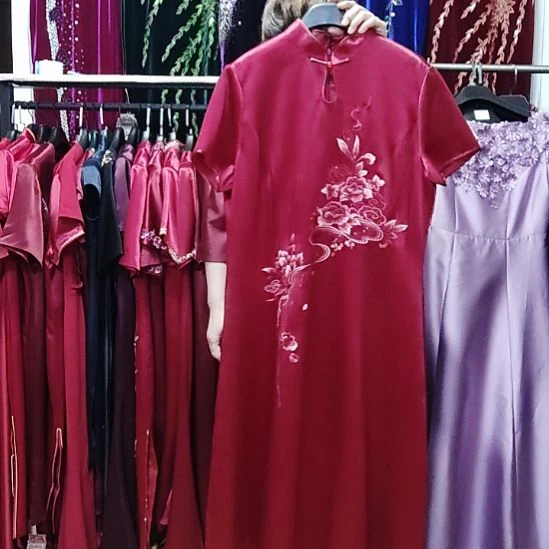 品牌100醋酸刺绣长款改良旗袍裙3xl160斤左右