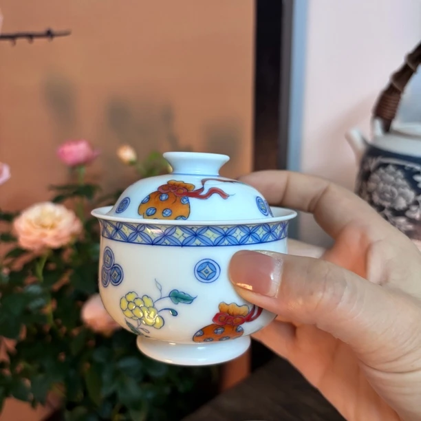 【南风】福利 景德镇纯手绘青花斗彩小布袋盖碗 小钱袋主人杯