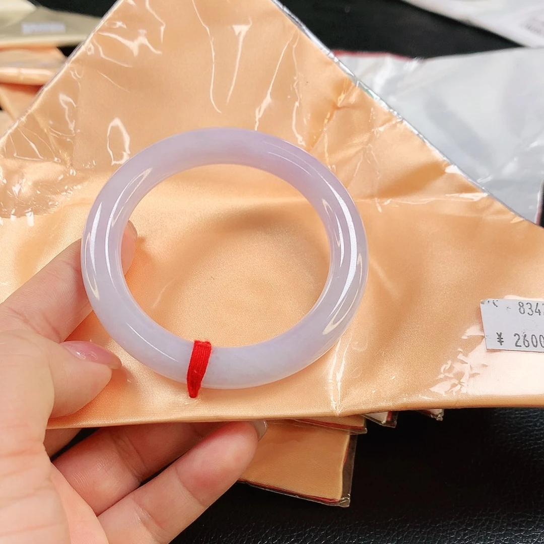 翡翠手镯未镶嵌我*8342x c cv v