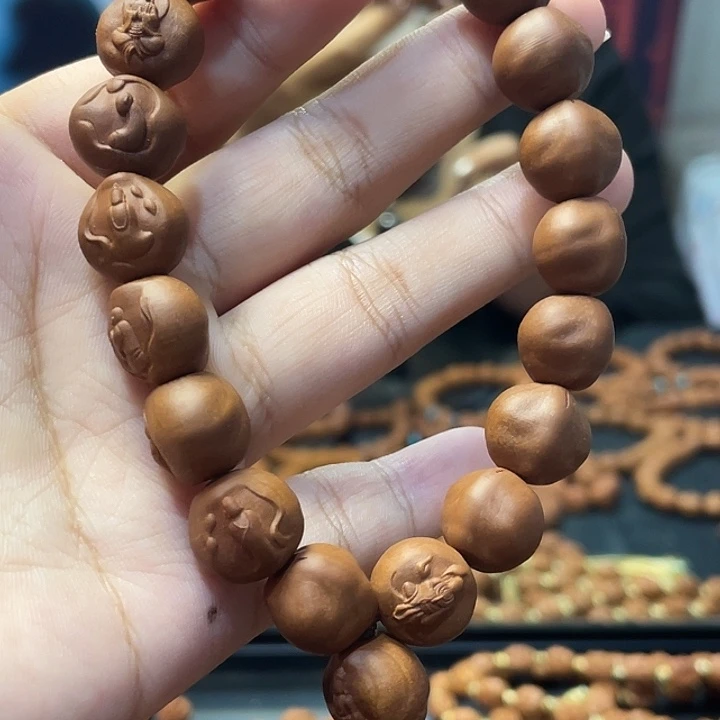 手串/手链橄榄核龙纹