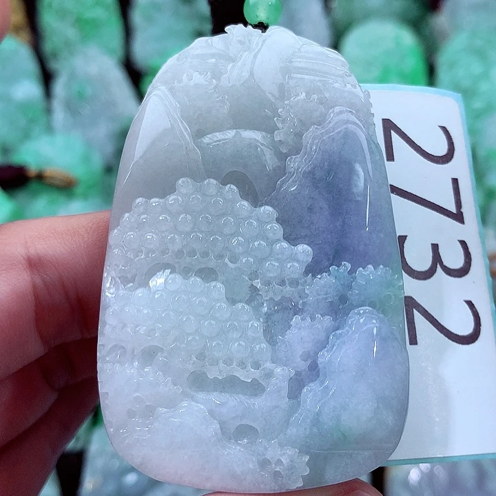 吊坠(不含链)未镶嵌翡翠