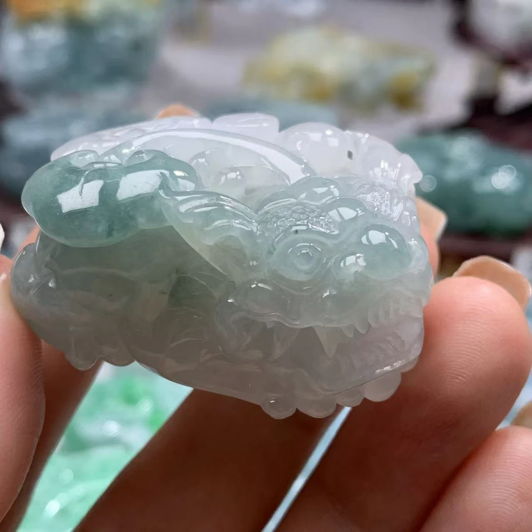 天然缅甸翡翠貔貅吊坠玉石貔貅翡翠挂件男女款皮休玉坠A货正品