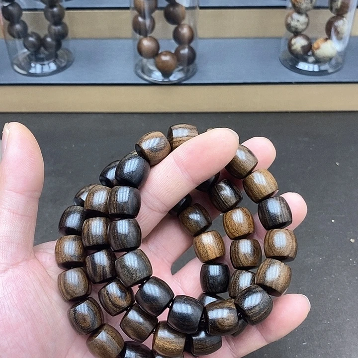 沉香碎屑沉香巴布亚贡木药沉3