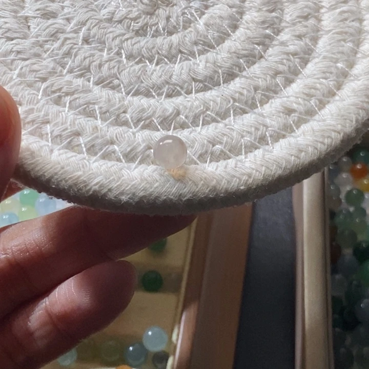 又****翡翠散珠6.3粉咖色