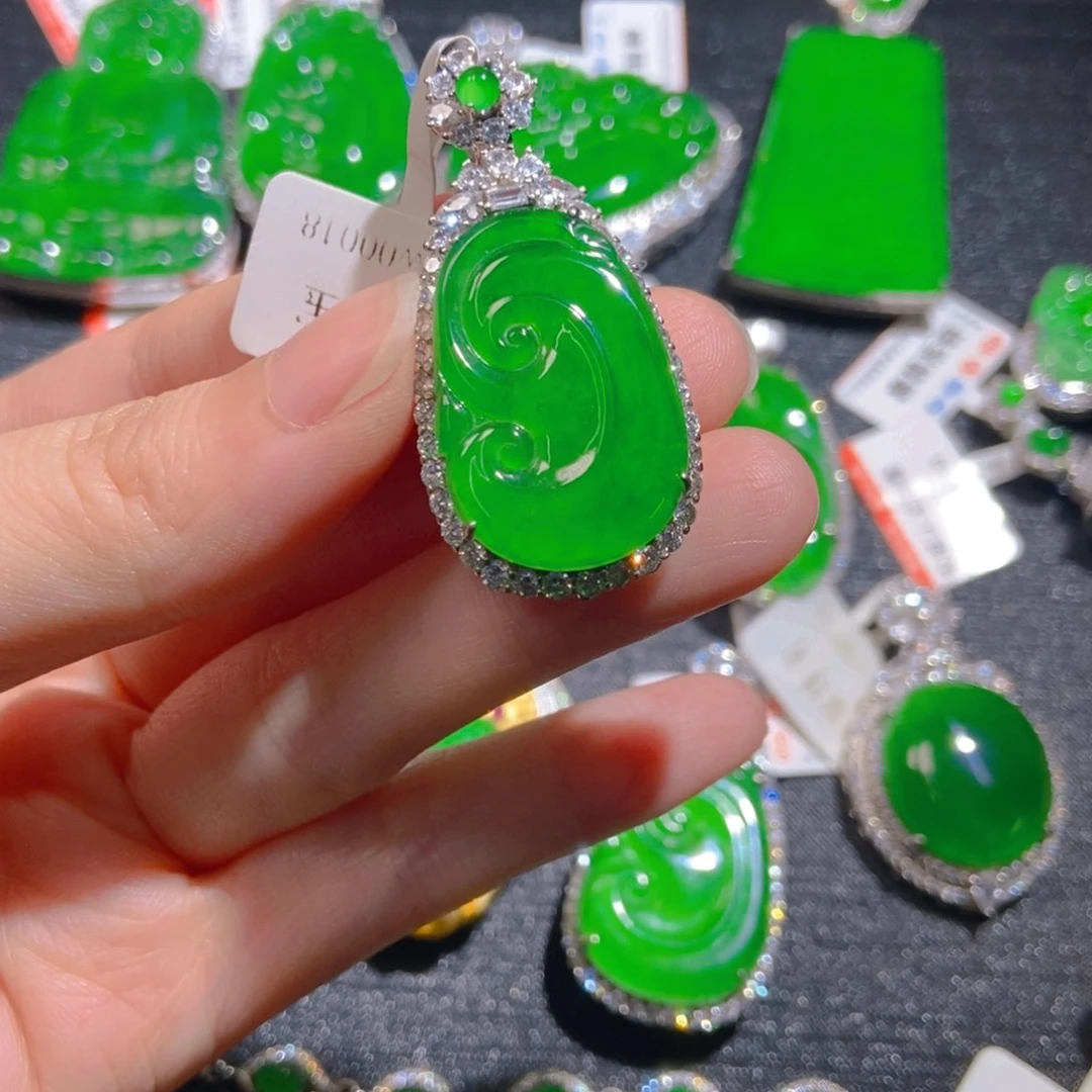 翡翠银S925镶嵌吊坠(不含链)铭****✅