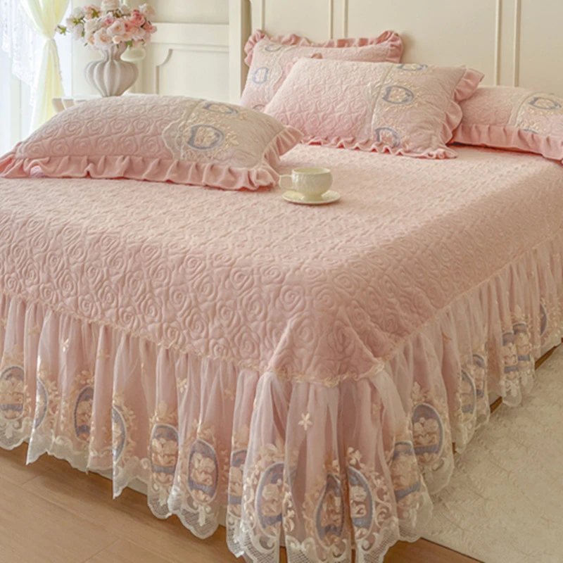 冬季防滑保暖牛奶绒法式蕾丝花边床盖加绒夹棉加厚绗缝床单绒床罩