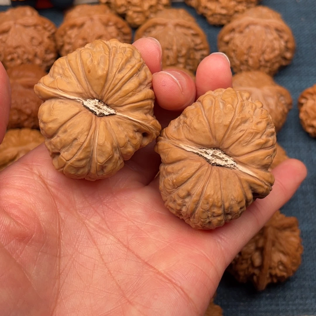 是***恒文玩核桃把件42全品南瓜