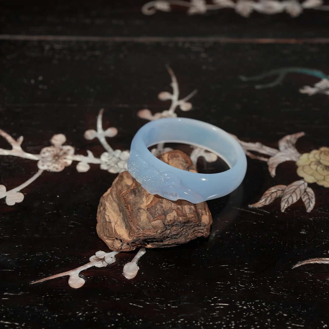 1.11香港王老板-玛瑙手镯6n36