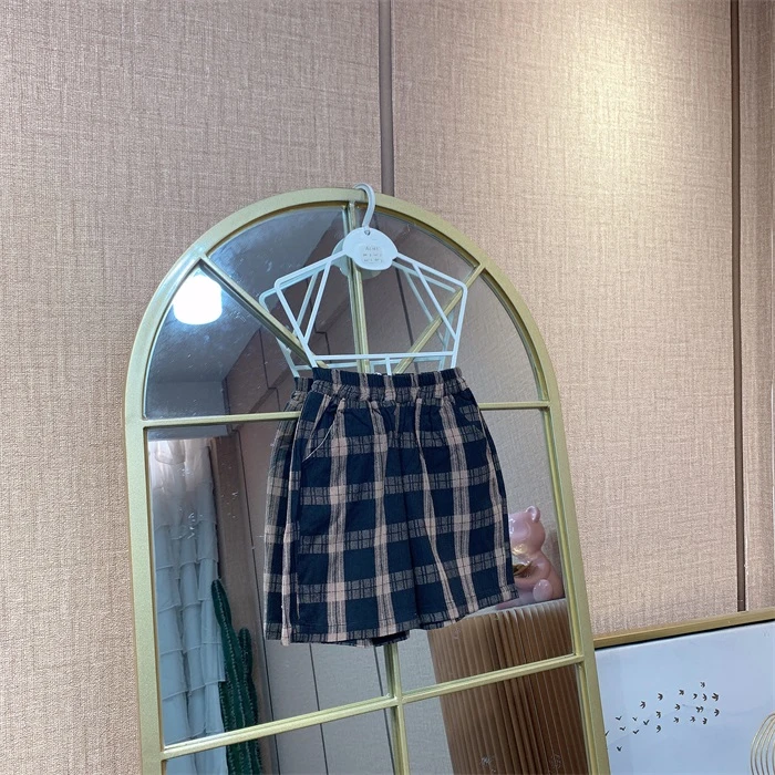 AC067  宝宝格子休闲裤子  短裤  夏款