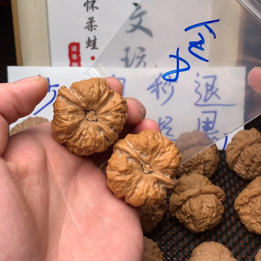文玩核桃把件八方客文玩111111