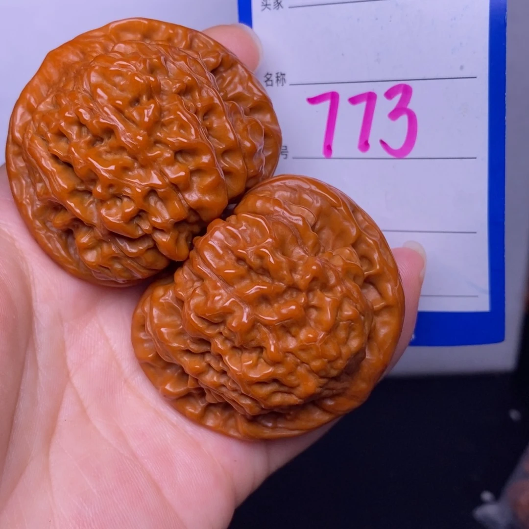 文玩核桃把件773/47官帽