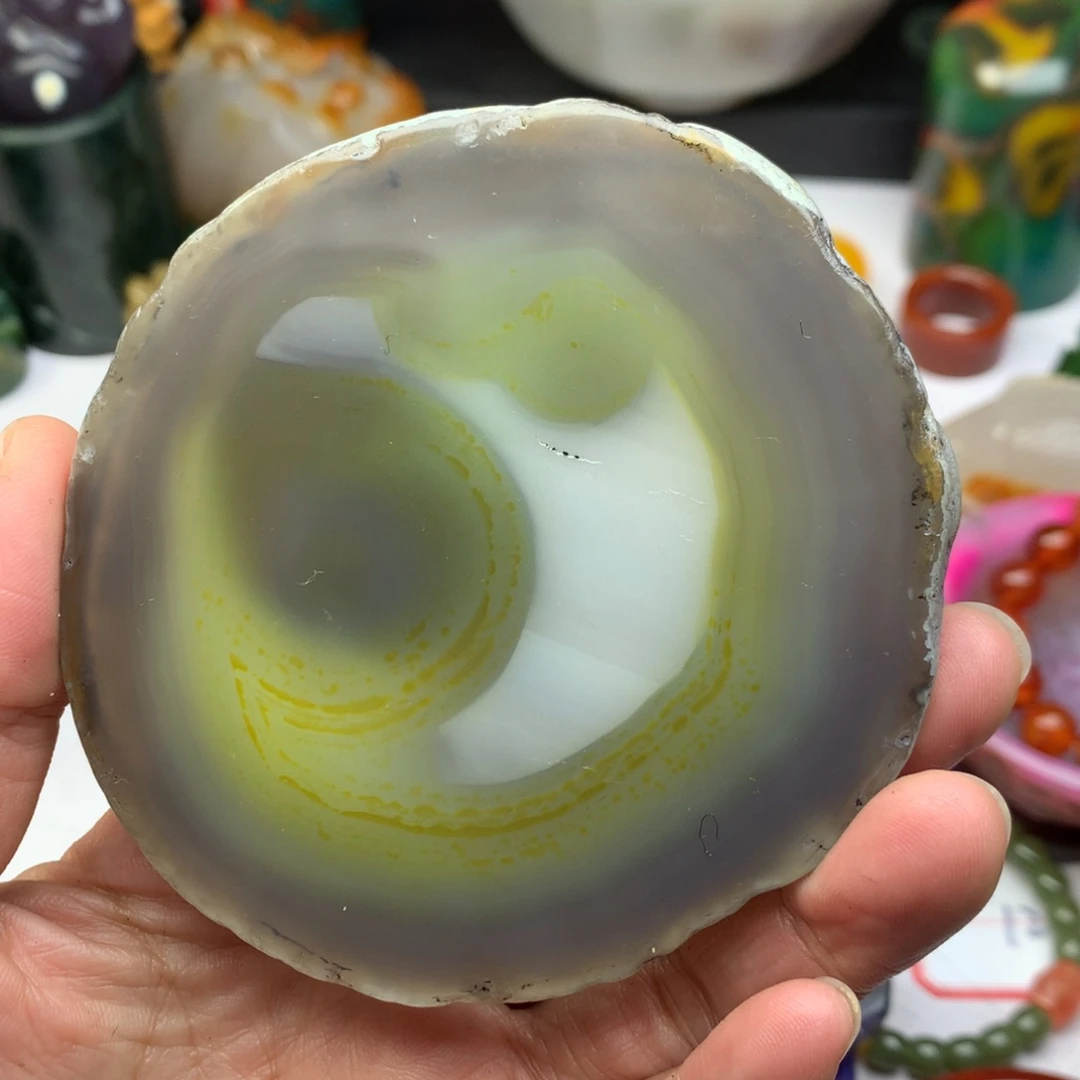 玛瑙手饰未镶嵌健