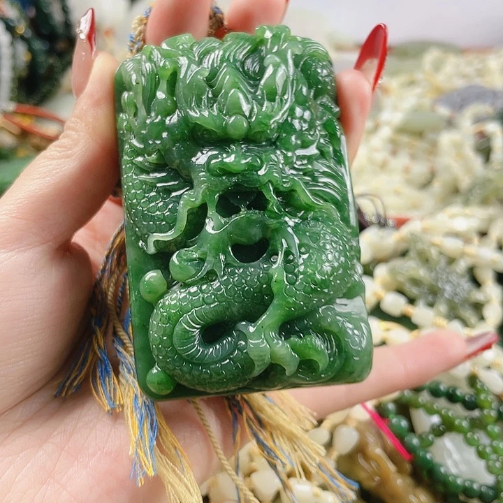 未镶嵌和田玉挂件