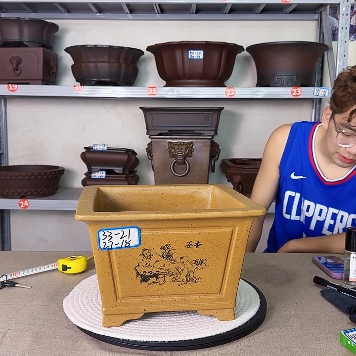 紫砂花瓶哈哈哈哈