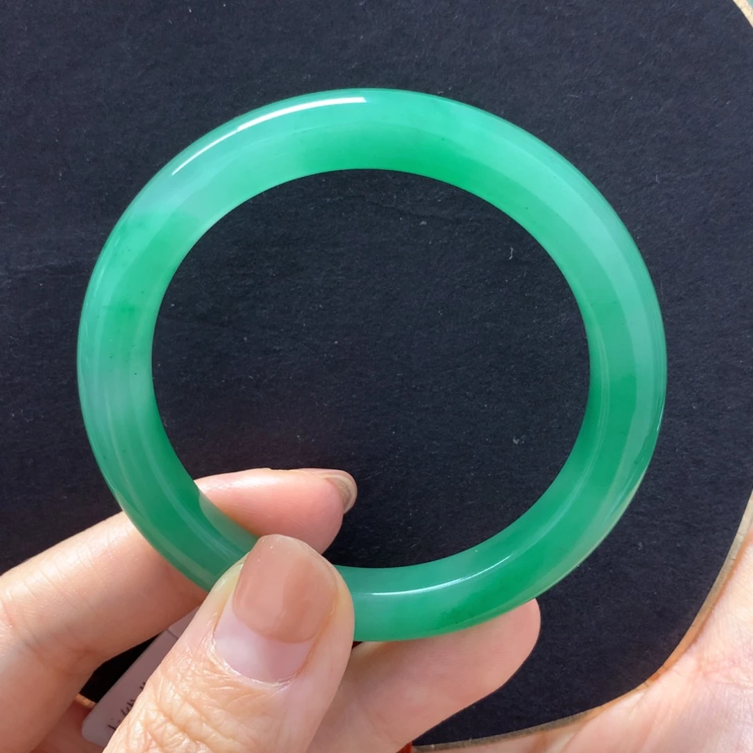 石英质玉手镯未镶嵌啾*