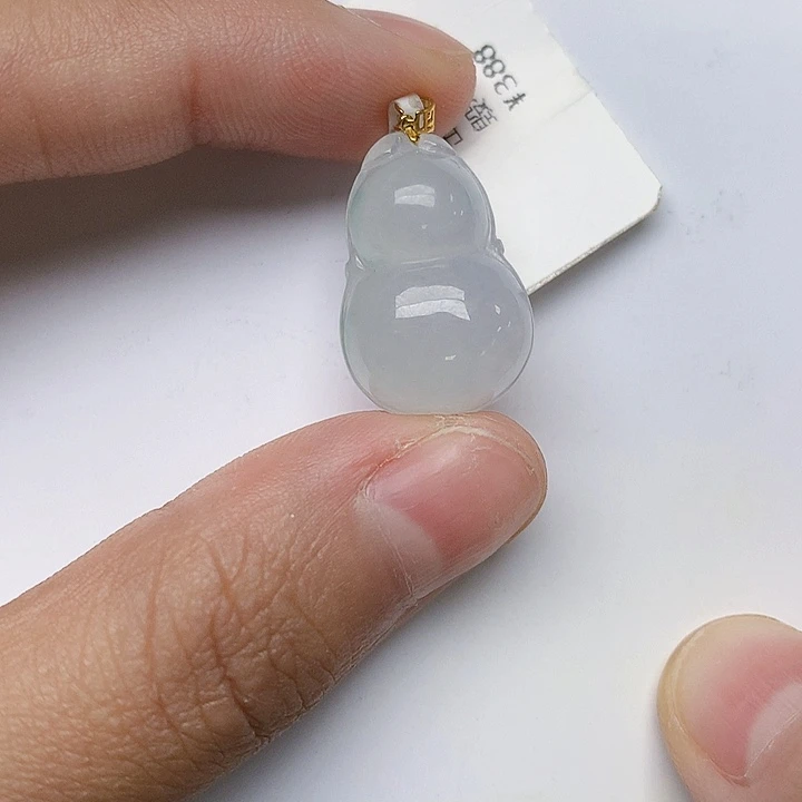 颈饰18K金镶嵌翡翠天然翡翠