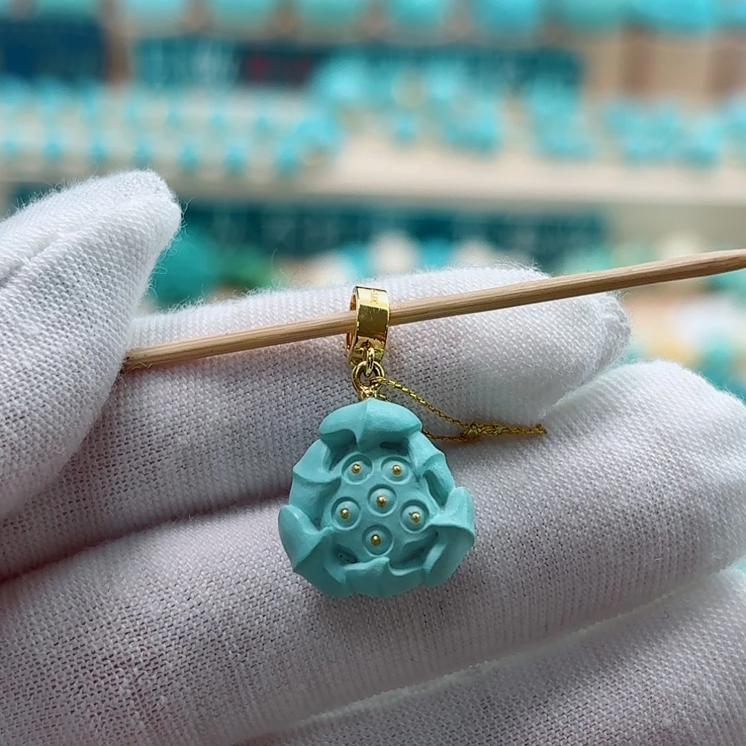 绿松石18K金镶嵌珠宝奇石