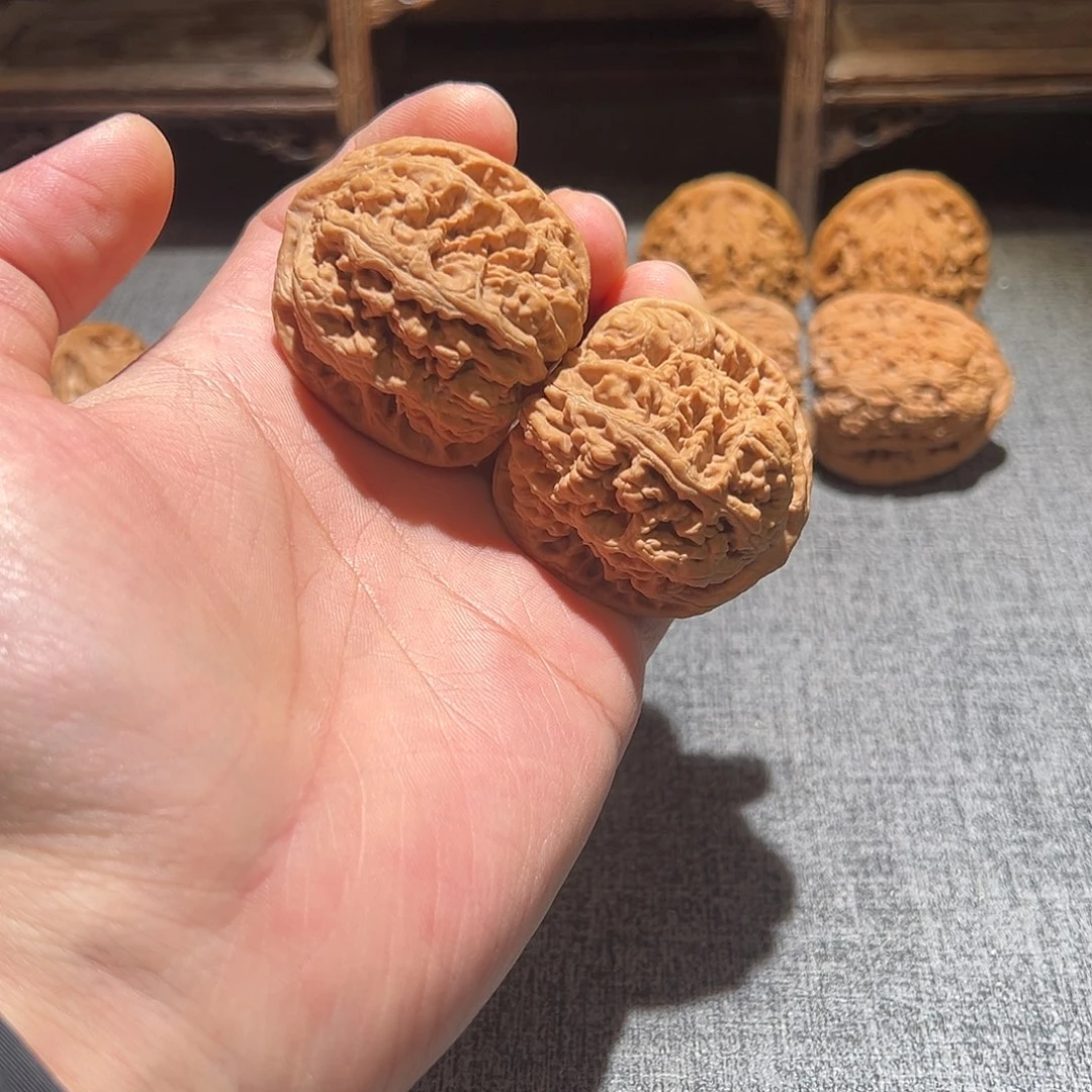 小***！文玩核桃吊坠41粗筋