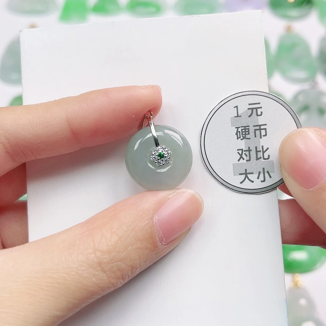 翡翠未镶嵌颈饰天然A货翡翠