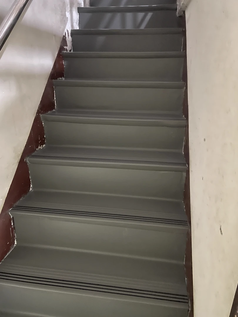 室内适用PVC楼梯踏步垫防滑地垫可用于台阶铺装