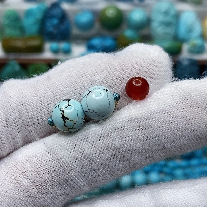 南红玛瑙未镶嵌珠宝奇石