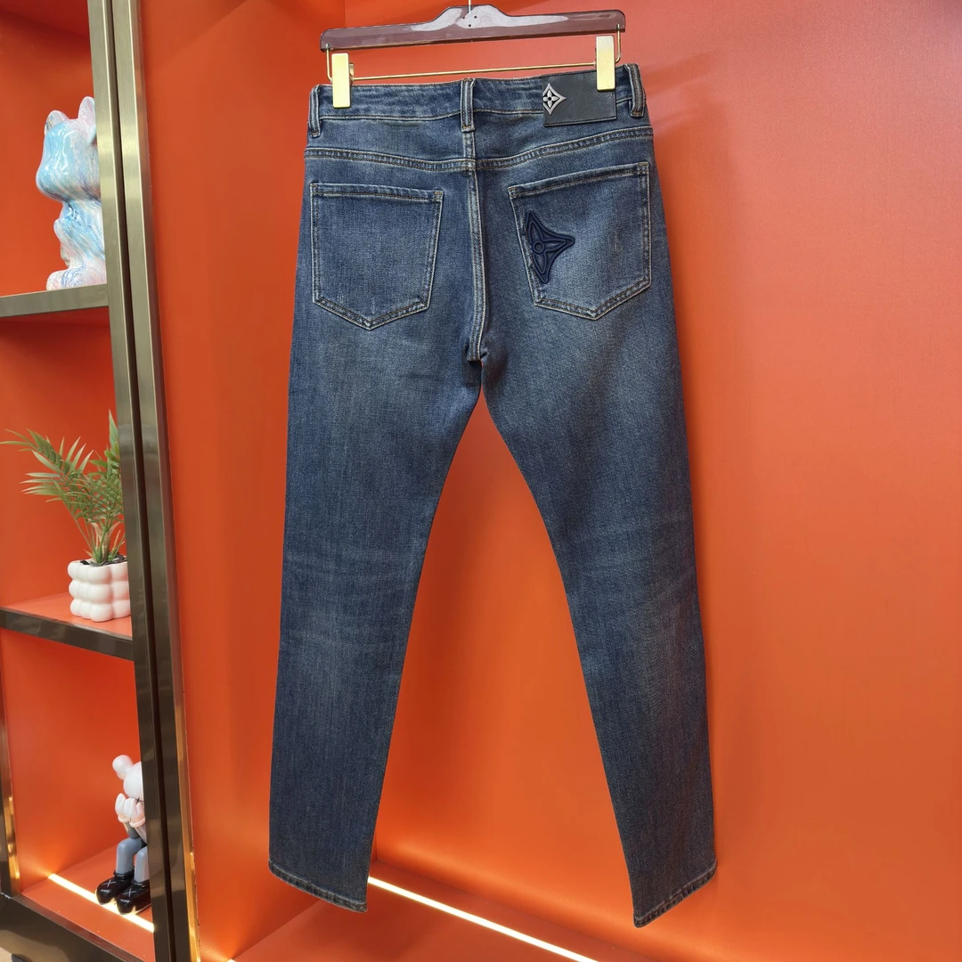 轻奢牛仔裤男弹力修身小直筒拉链常规款水洗男士蓝色欧美时尚休闲