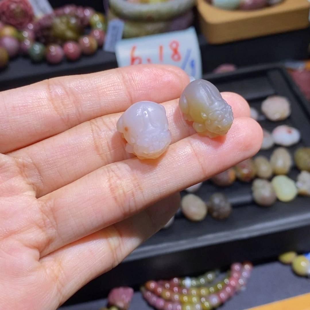【闪购商品】未镶嵌手链玛瑙/玉髓盐源玛瑙。貔貅