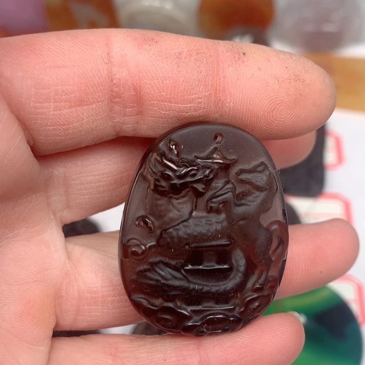 黑曜岩颈饰未镶嵌?****9