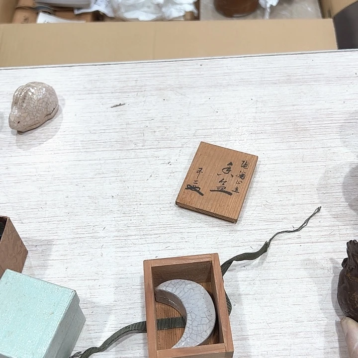 j****e新亿阁中古商品无售后