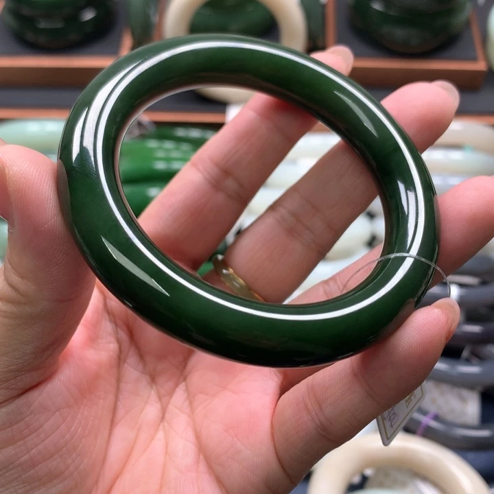 【闪购商品】未镶嵌手镯和田玉（碧玉）24