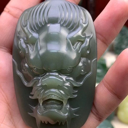 未镶嵌和田玉挂件