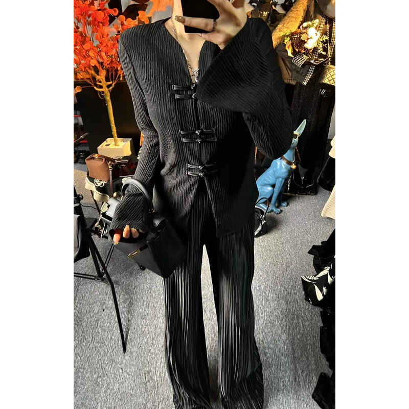 （C位）清冷国风新中式黑色V领显瘦肌理感皱褶阔腿裤时尚套装C105