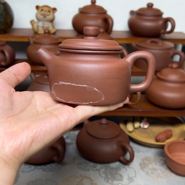紫砂茶壶微信德钟。    150cc