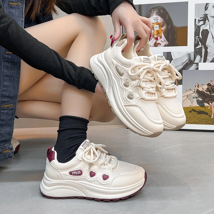 2025年春季新款百搭软底女鞋防滑耐磨轻便阿甘鞋