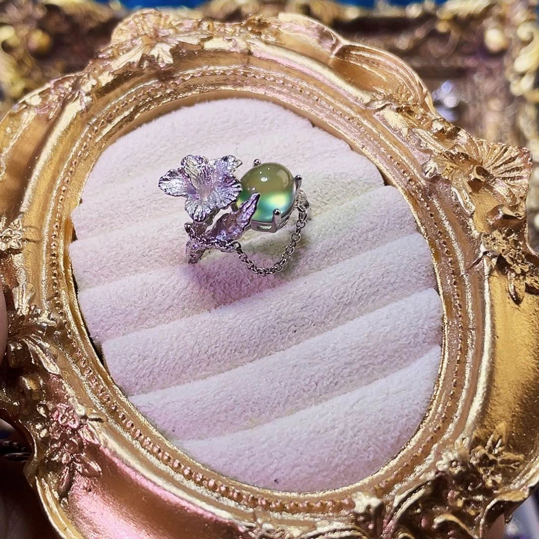 925银合成立方氧化锆南非葡萄百合戒指