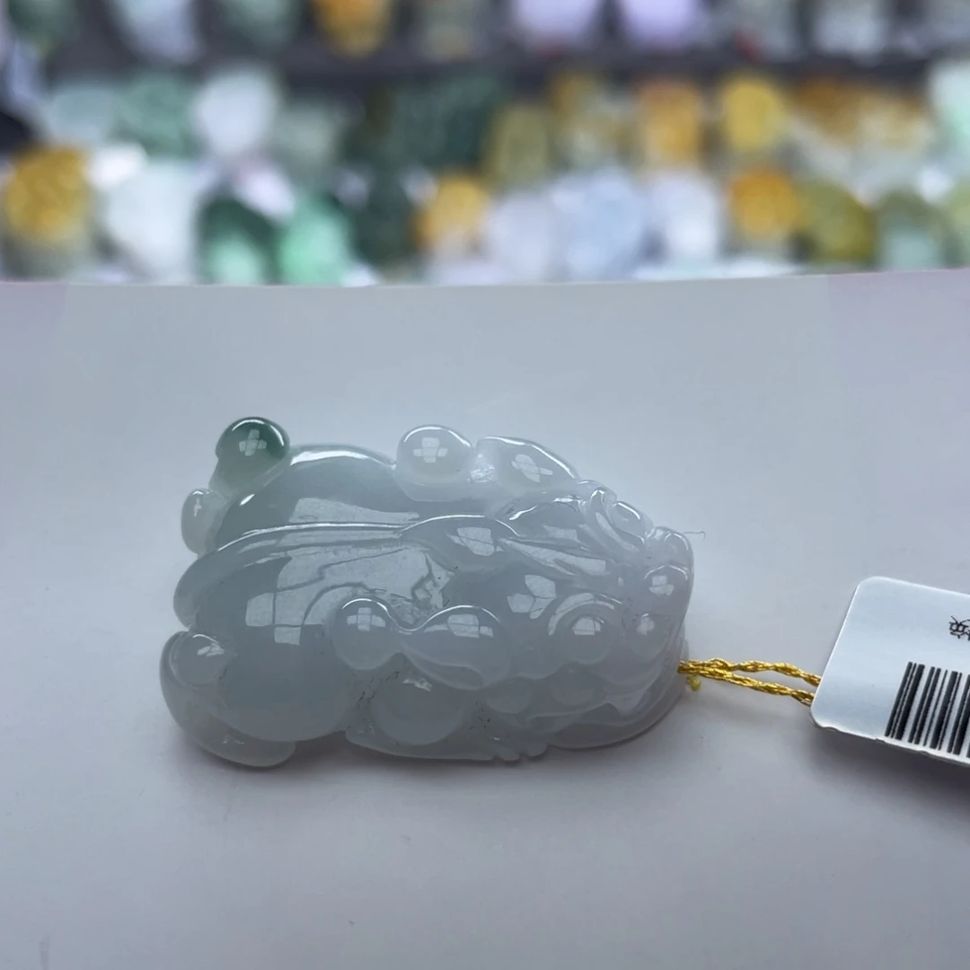 翡翠颈饰未镶嵌貔貅