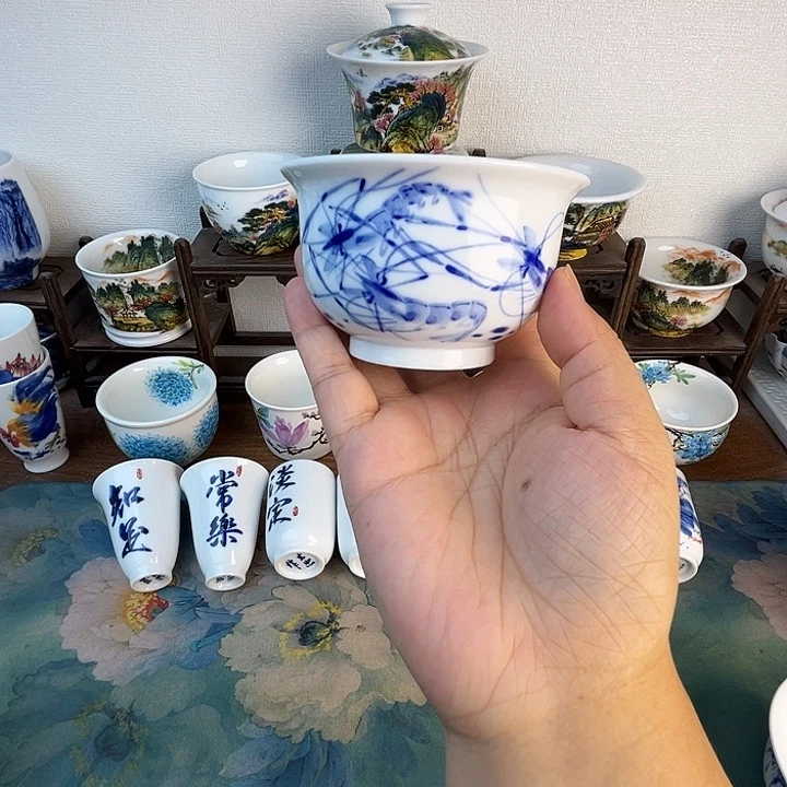 忠意堂釉下彩虾趣