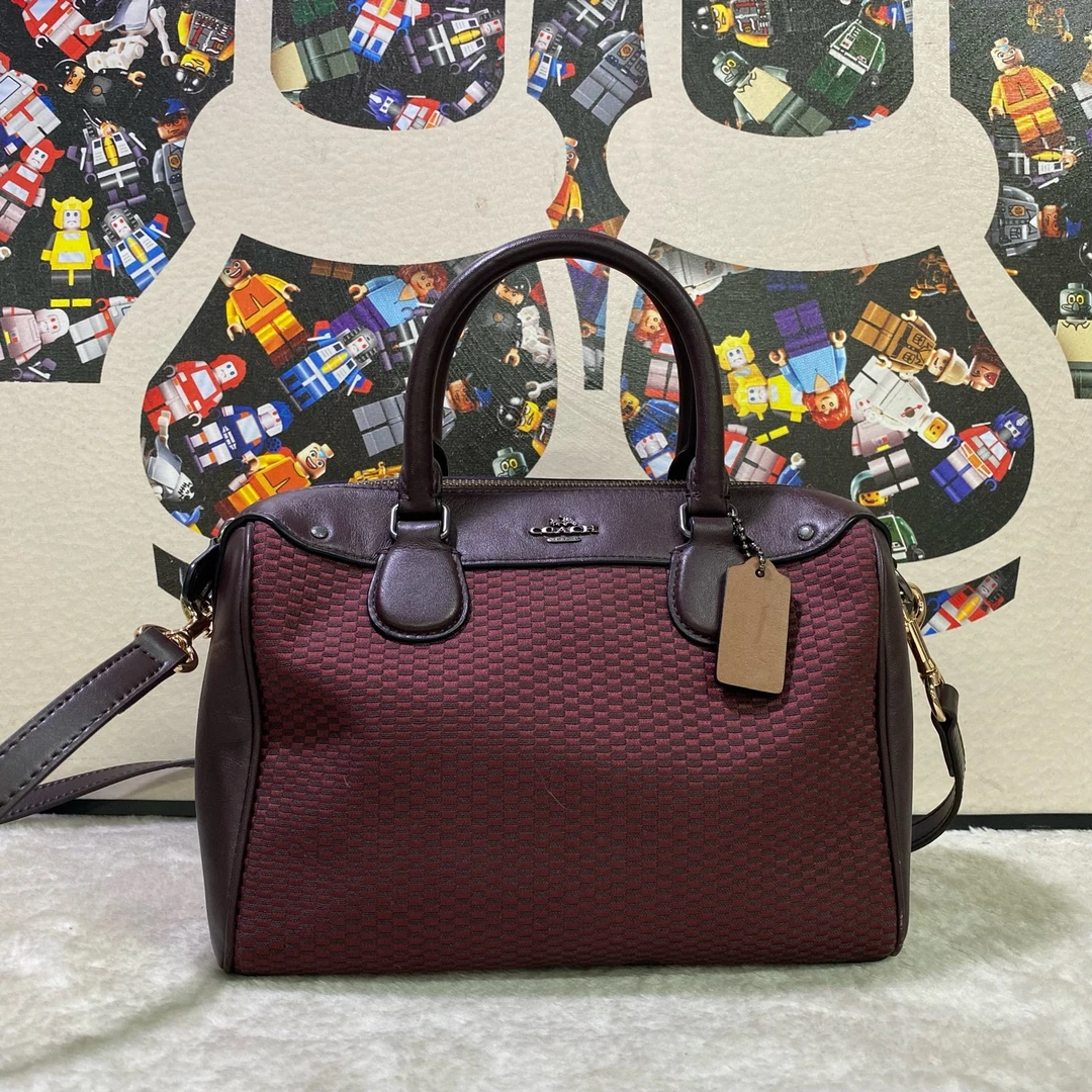 95新 COACH/蔻驰 21348斜挎包23×19