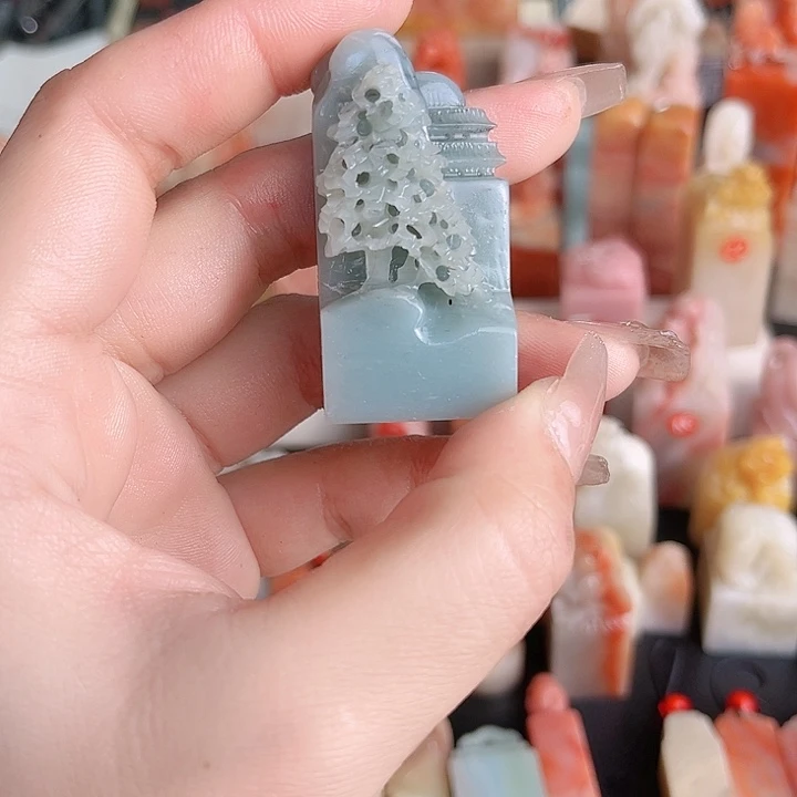 寿山石印石熠****姐山水的