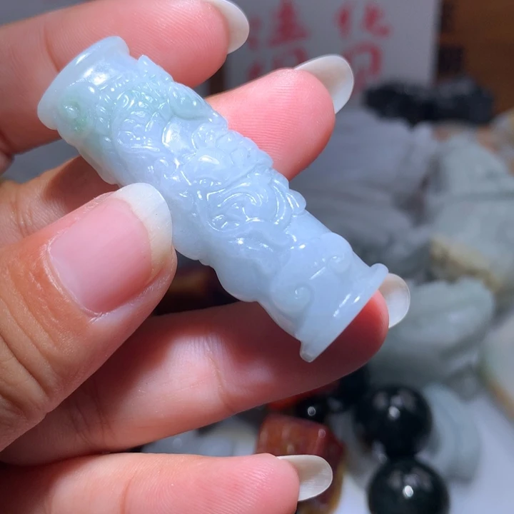翡翠未镶嵌颈饰保真天然A货翡翠