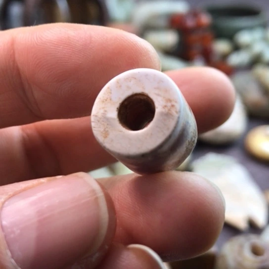 和田玉（糖玉）未镶嵌颈饰