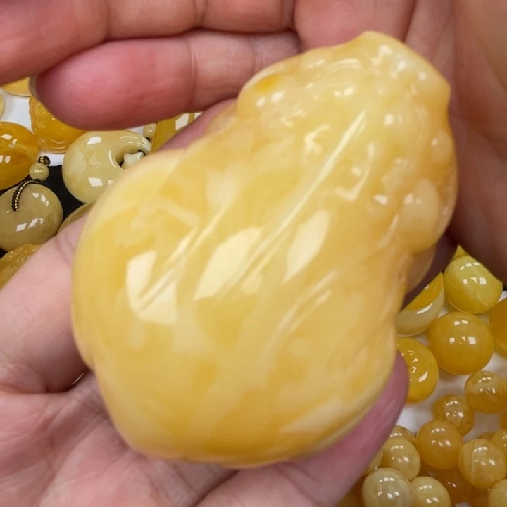 裸石蜜蜡未镶嵌蜜蜡貔貅吊坠重61