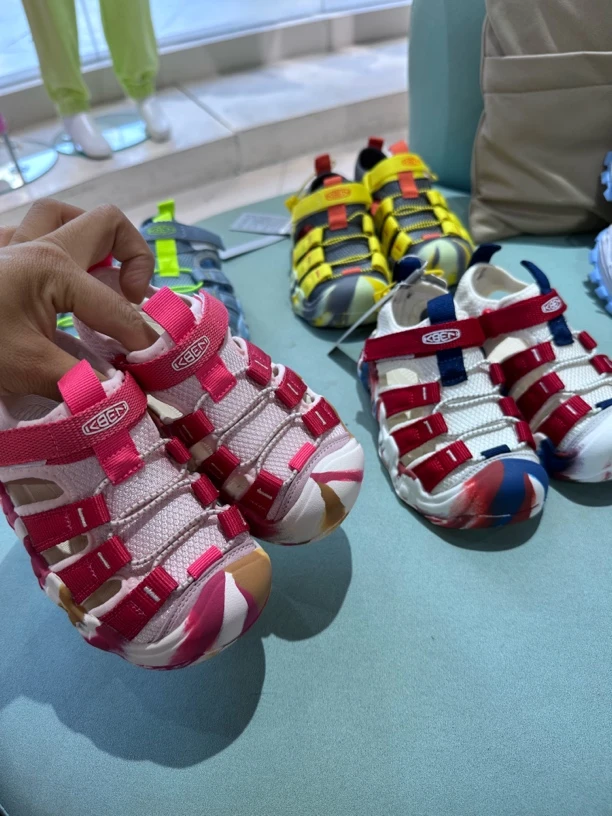 【2978】夏季新款！包头运动镂空透气沙滩鞋