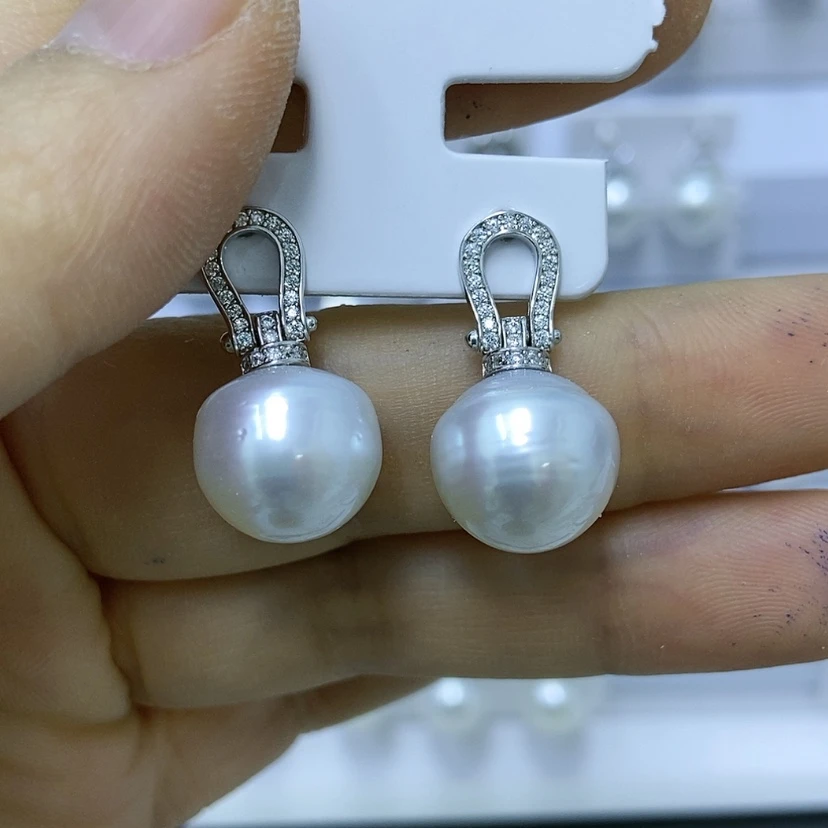 【闪购商品】海水珍珠耳饰未镶嵌米**6