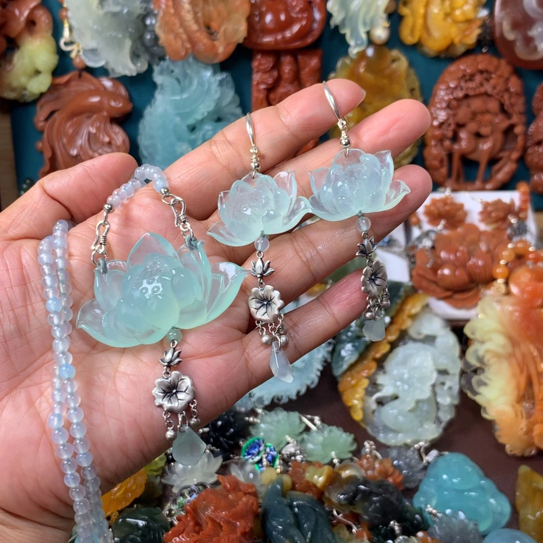 蛇纹石玉未镶嵌挂坠耳坠套装娜*熙