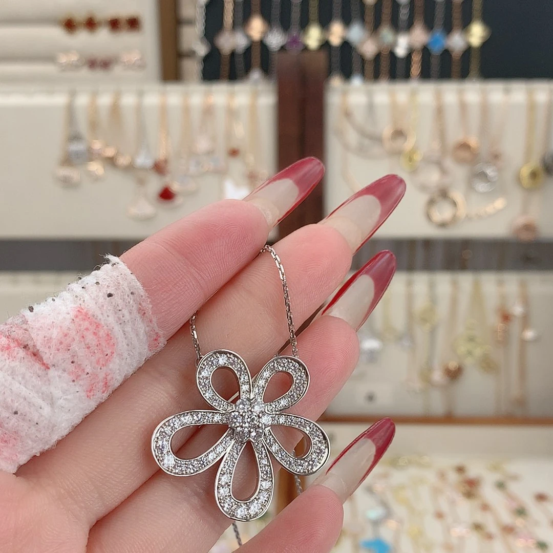 三醋酯纤维爱***多666666