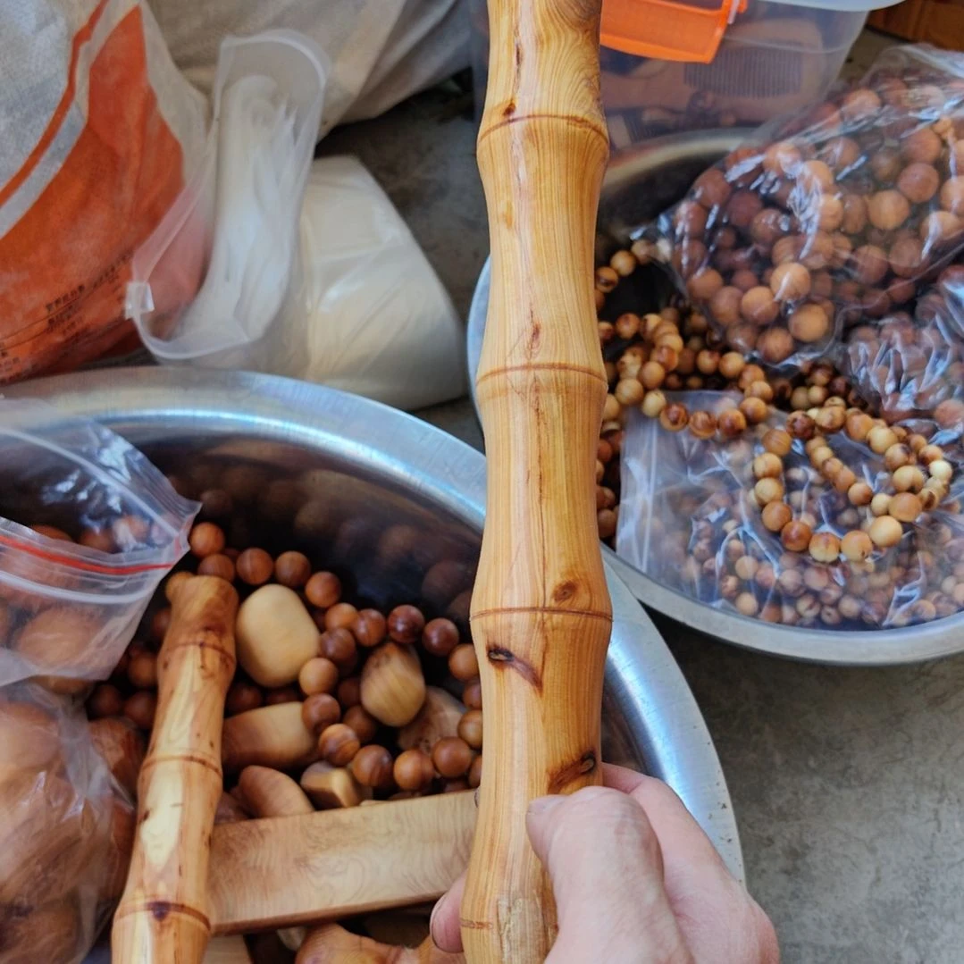 d***g太行崖柏手工艺品